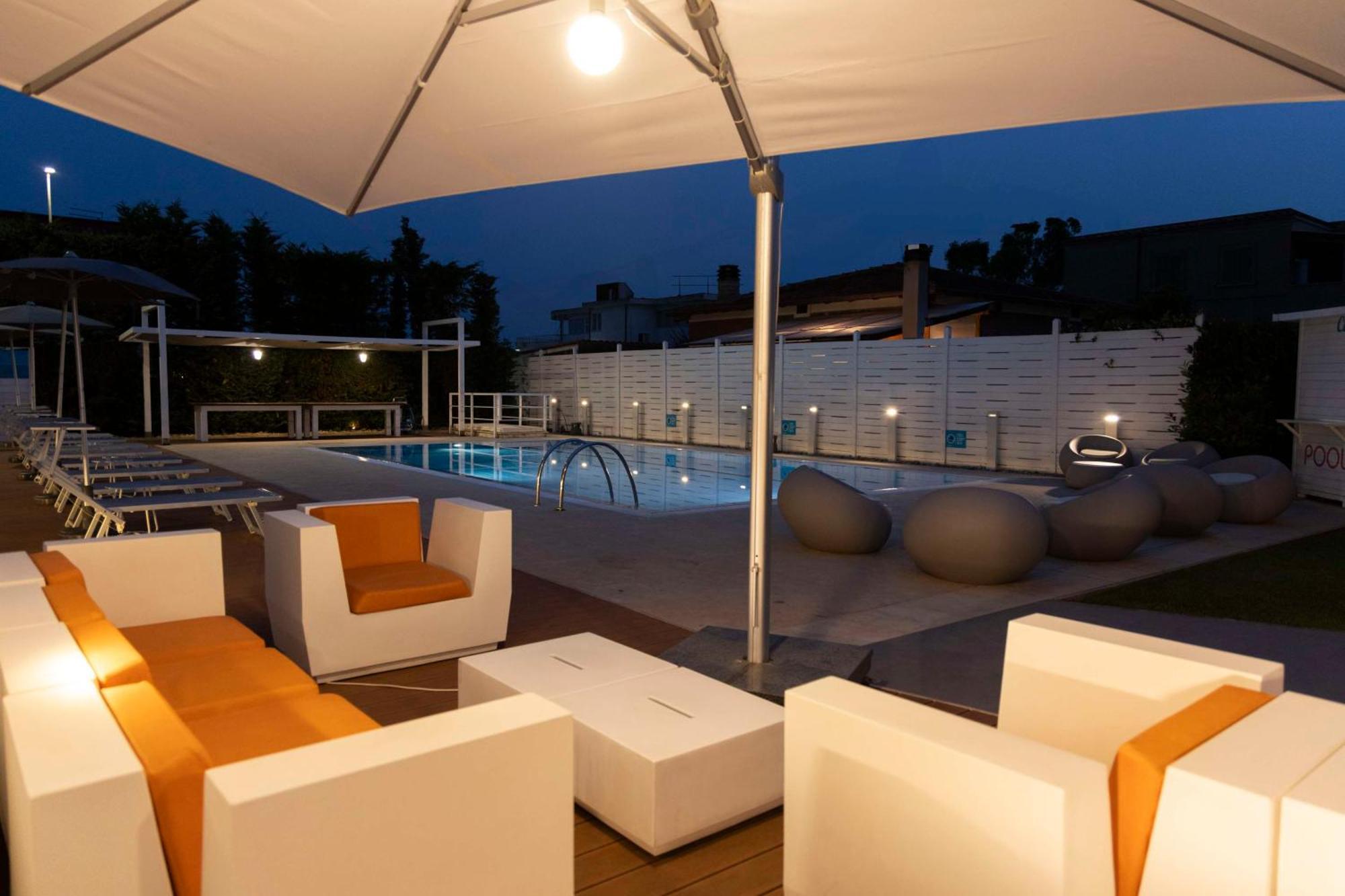 Hotel Best Western Rome Airport 4*