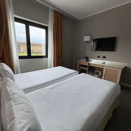 Best Western Hotel Rome Airport Fiumicino Exterior photo