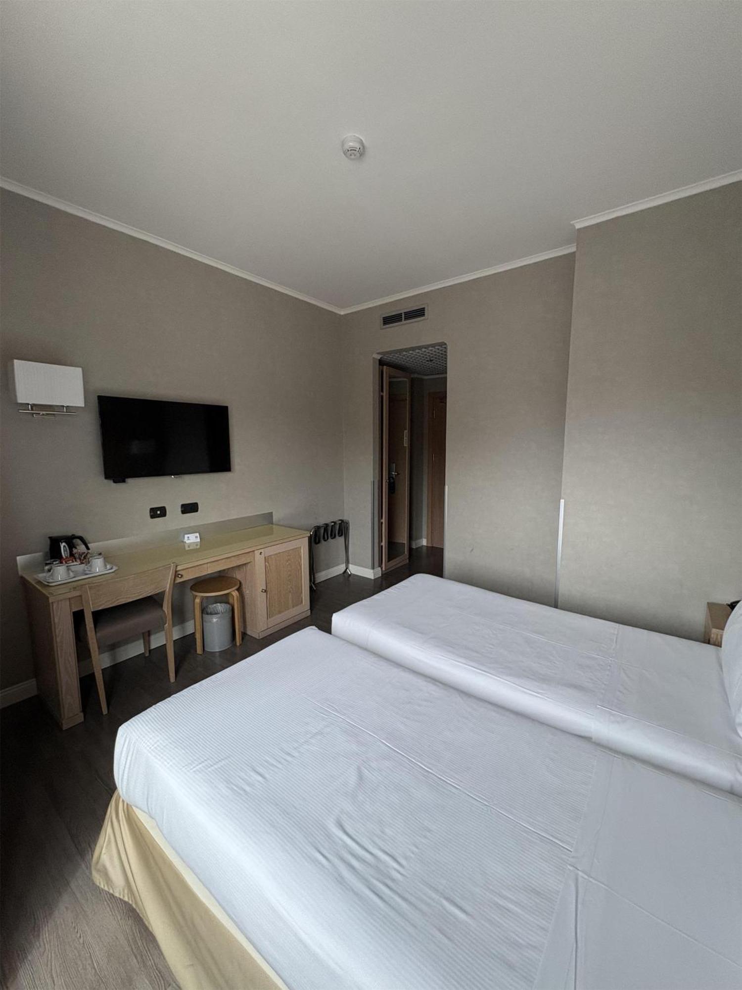 Hotel Western Rome Airport