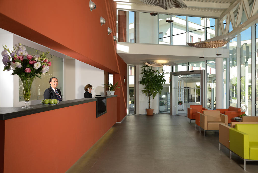 Hotel Western Rome Airport